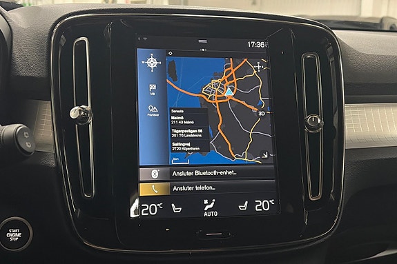 Volvo XC40 18 of 27