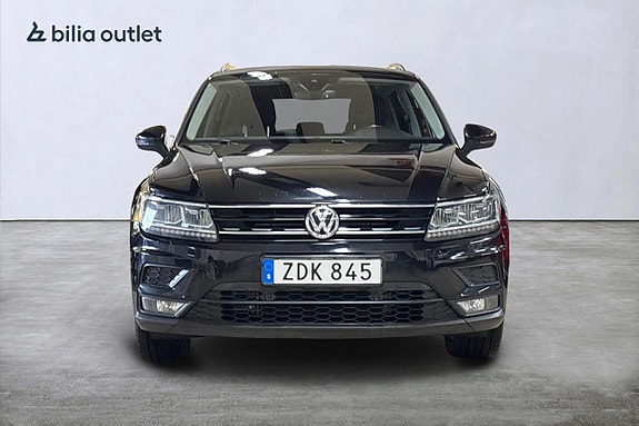 Volkswagen Tiguan 3 of 26