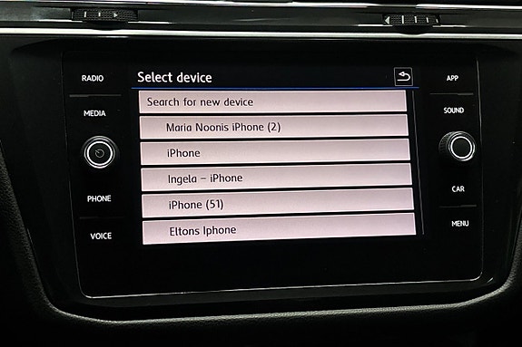 Volkswagen Tiguan 19 of 26