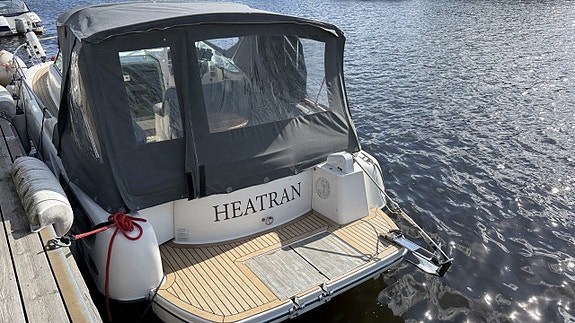 Jeanneau 805 Leader med rätt utrustning. VP 320hk V8:a 6 of 17