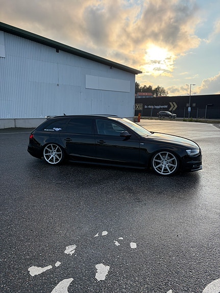 Audi A4 3 of 13