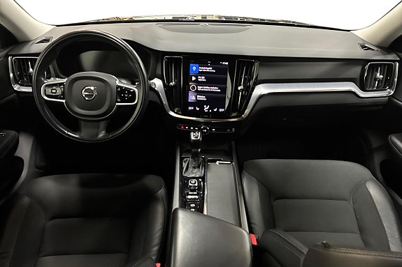 Volvo V60 12 of 28