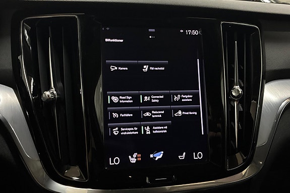 Volvo V60 21 of 28