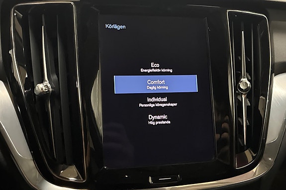 Volvo V60 19 of 28