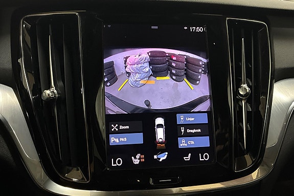 Volvo V60 18 of 28