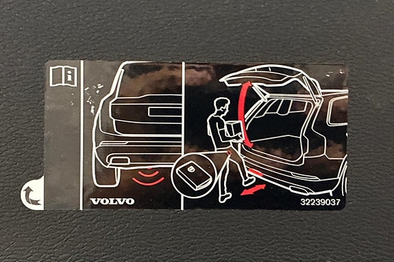Volvo V60 26 of 28