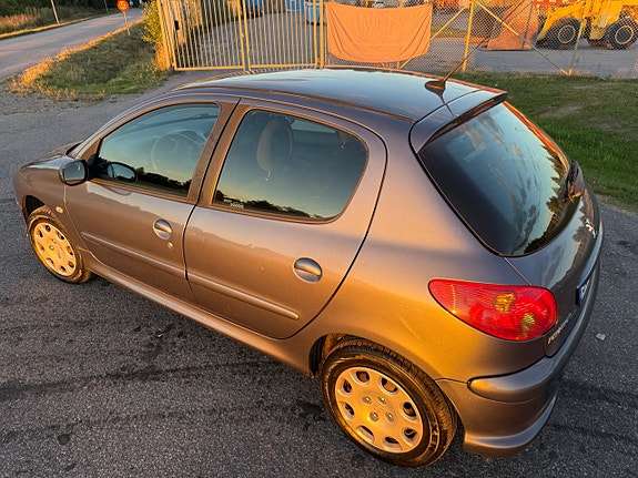 Peugeot 206 6 of 25