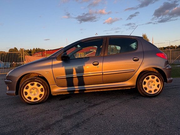 Peugeot 206 5 of 25