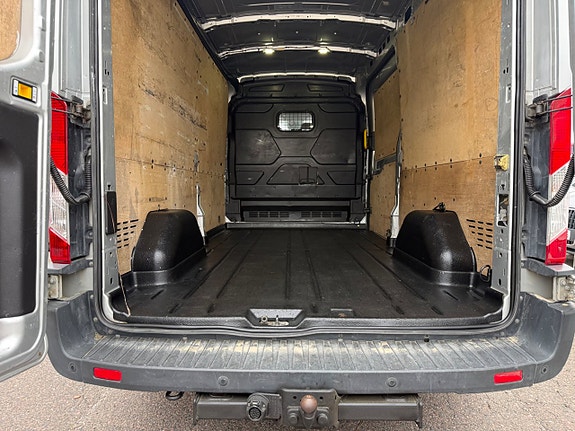 Ford Transit 11 of 26