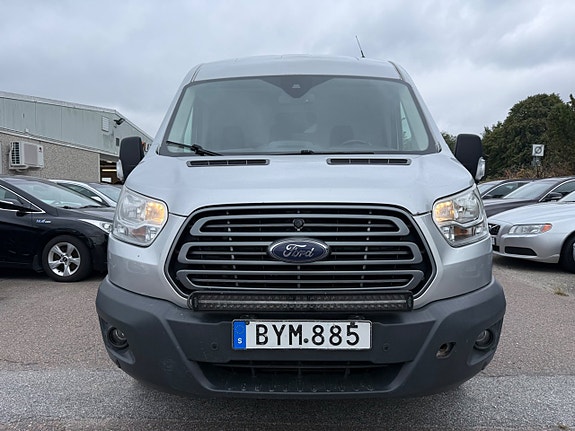 Ford Transit 14 of 26
