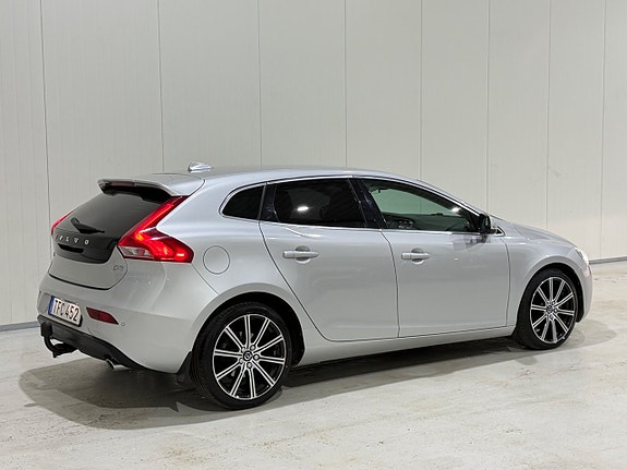 Volvo V40 5 of 14