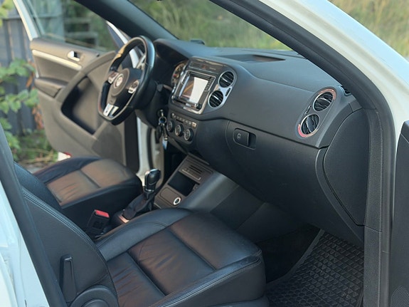 Volkswagen Tiguan 7 of 9
