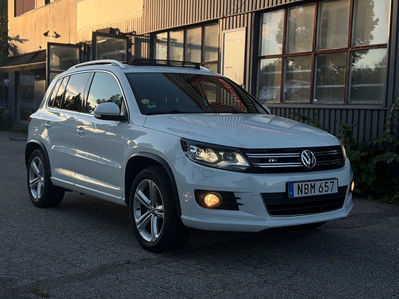 Volkswagen Tiguan 3 of 9