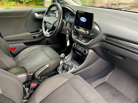 Ford Puma 7 of 8