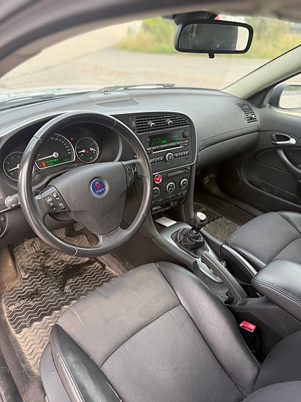 Saab 9-3 5 of 7