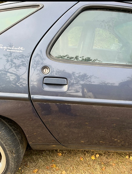Porsche 928 8 of 8