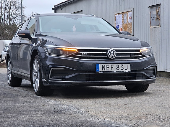 Volkswagen Passat 4 of 5