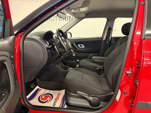 Skoda Fabia 10 of 23