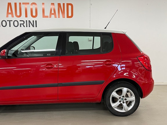 Skoda Fabia 6 of 23
