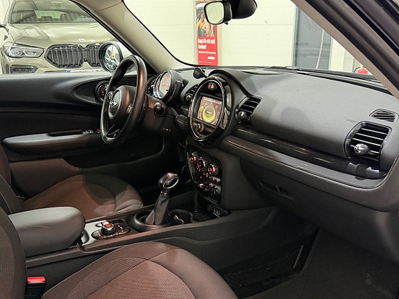 MINI Clubman Cooper 13 of 18
