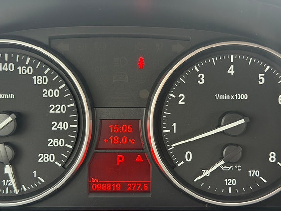 BMW 325i 16 of 22