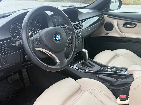 BMW 325i 11 of 22