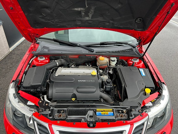 Saab 9-3 8 of 8