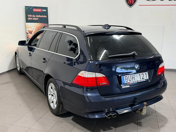 BMW 523i 11 of 22