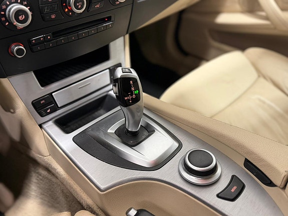 BMW 523i 13 of 22