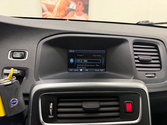 Volvo V60 23 of 23