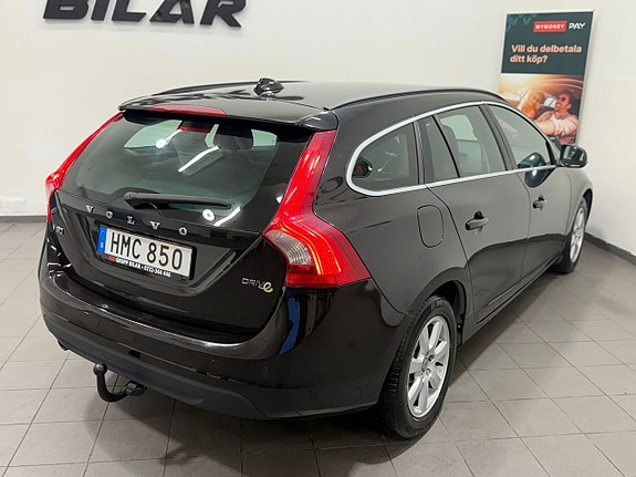 Volvo V60 16 of 23