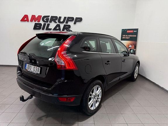 Volvo XC60 5 of 21