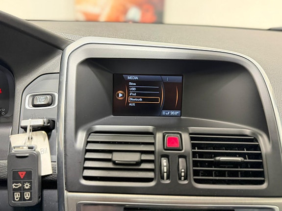 Volvo XC60 21 of 21