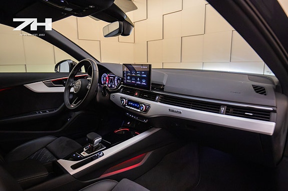 Audi S4 13 of 23