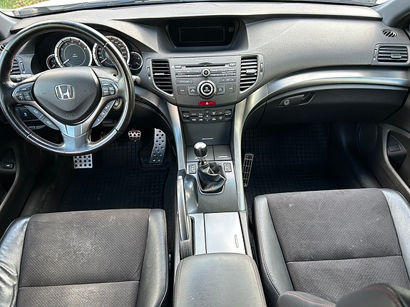 Honda Accord 5 of 8