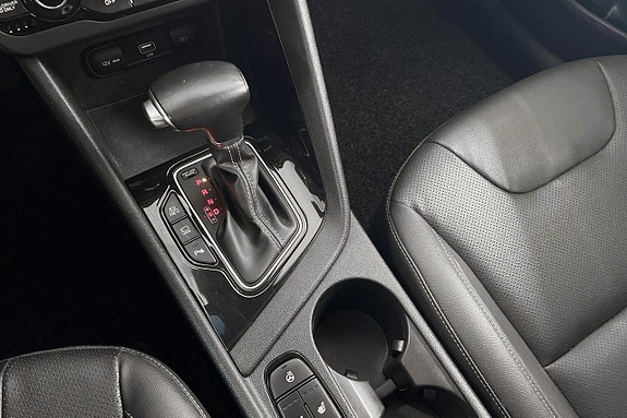 Kia Niro 14 of 21