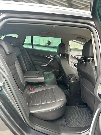 Opel Insignia 6 of 10