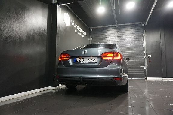 Volkswagen Jetta 19 of 20