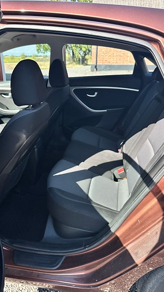 Hyundai i30 7 of 10