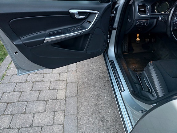 Volvo V60 20 of 23