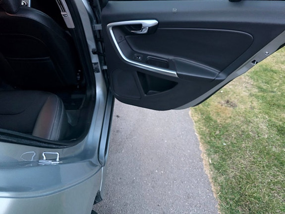 Volvo V60 21 of 23