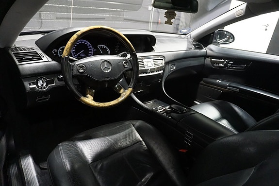 Mercedes-Benz CL500 13 of 25