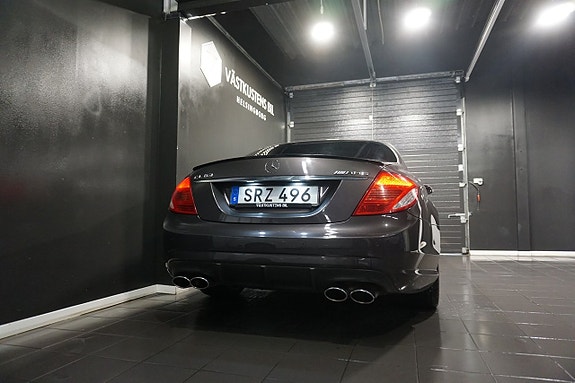 Mercedes-Benz CL500 24 of 25