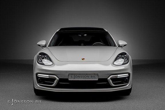 Porsche Panamera 4S 6 of 24