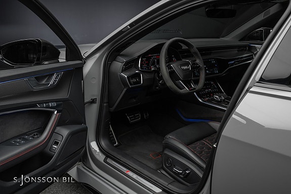 Audi RS6 13 of 28