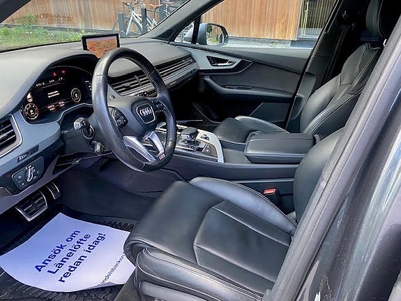 Audi Q7 18 of 26