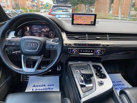 Audi Q7 22 of 26