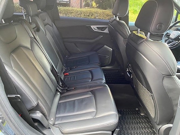 Audi Q7 15 of 26