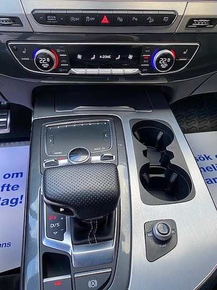 Audi Q7 24 of 26