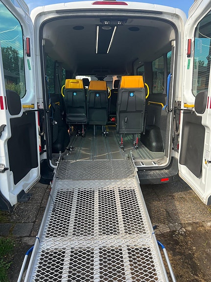 Ford Transit 8 of 8